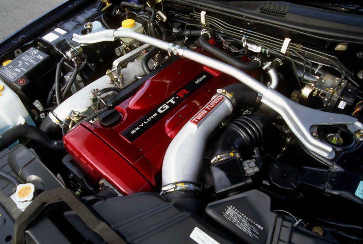 エンジン好きなら人生一度は乗ってほしい！　替えがきかない「絶版名機」４選と搭載車