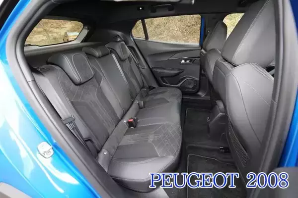 「キャプチャー・CX-30・2008・レネゲード！　最新「オシャレ系」小型SUV4台を徹底比較」の画像