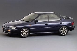 一部改良で新グレードも追加された「スバル・インプレッサ」とは