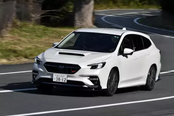 「ガチライバル車なのに売れ行きは明暗くっきり！　「ダブルスコア」どころじゃない差が付いたクルマ３組」の画像