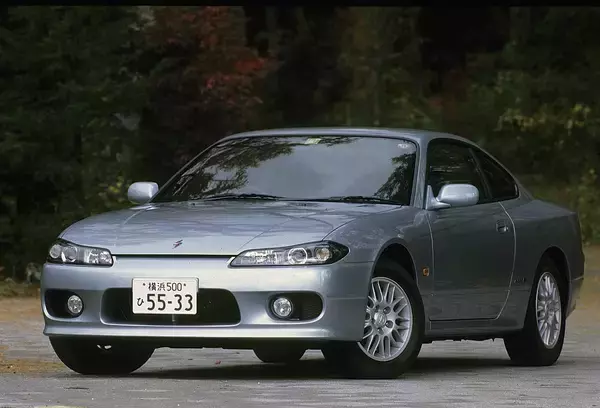 「これだけ中古が人気なんだから「復活」させるべき！　ユーザーが「後継車」を切望する「絶版」国産モデル４選」の画像