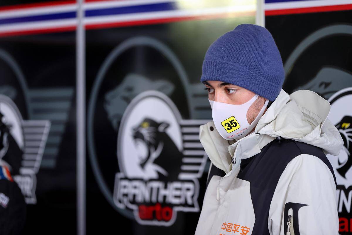 レンズを通せばすべてが見える！　ドライバーに愛される巨匠カメラマンの「スーパーＧＴ」ウラ側