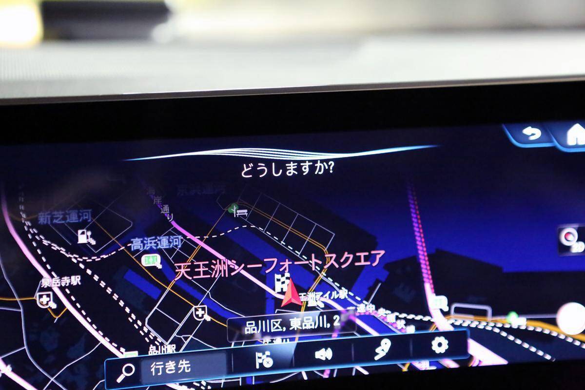 目的地直前で案内をやめるナビ！　速すぎるオートワイパー！　ツメの甘さを感じるクルマの最新装備５つ