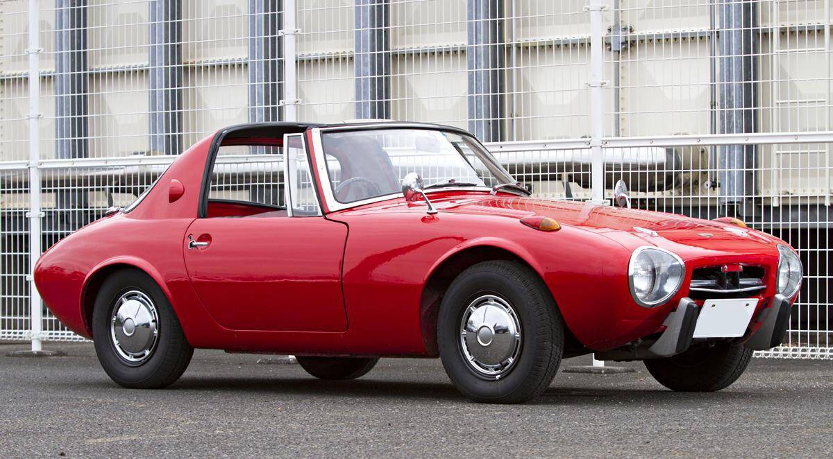 ルーフの脱着も大変だし収納場所も面倒じゃない？　それでもポルシェの「タルガトップ」が存在するワケ