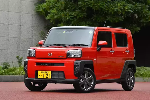 「販売上位独占に他メーカーは白旗！　コロナ禍のなか高級車から不人気のセダンまで「バカ売れ」させるトヨタの秘密」の画像