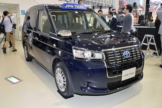 免許を取っても乗るのはハッチバックやSUV！　それでも「教習車」に不人気な「セダン」が選ばれるワケ