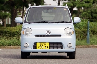 「女性向け」は必要なくなった？　イマドキの「女性ターゲット」小型車事情