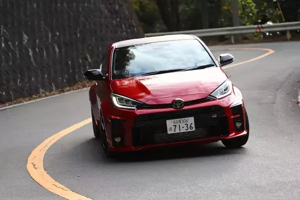 「走り命！　イジり前提！　「割り切り感」が潔すぎる「モータースポーツベース」のナンバー付き市販車３選」の画像