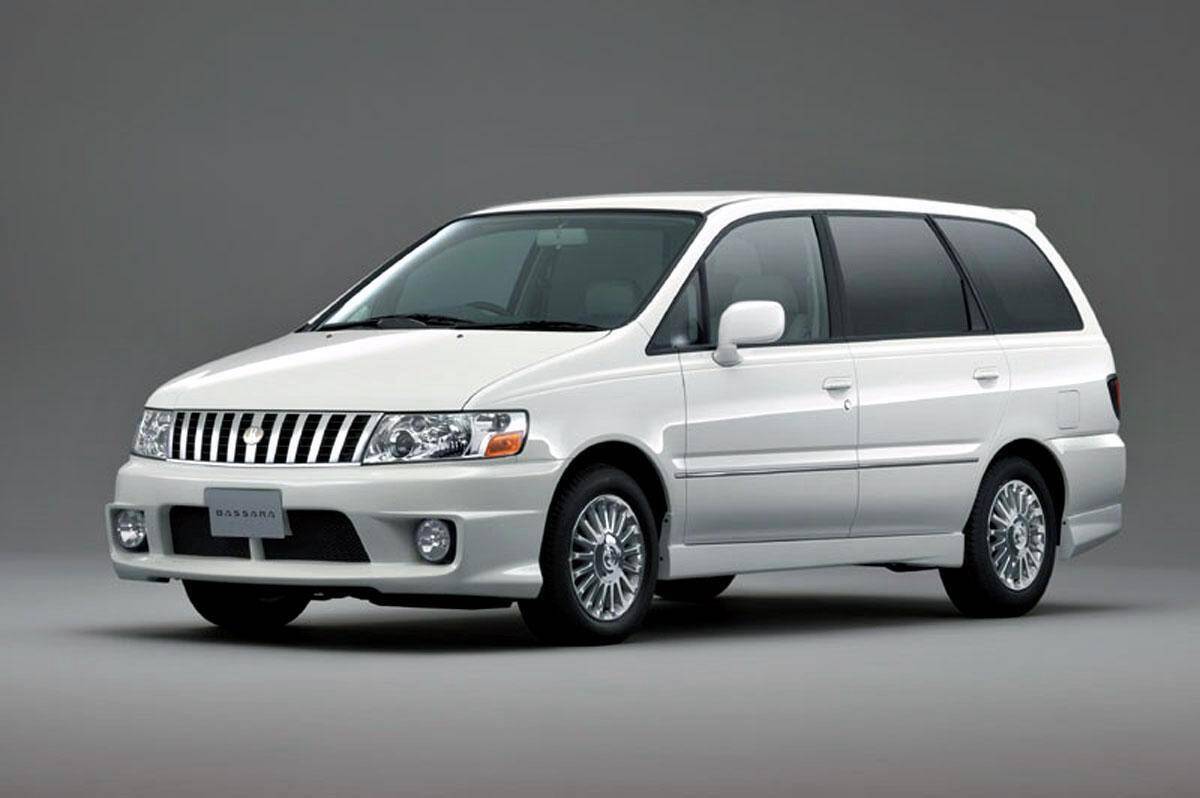 人気ジャンルに投入も鳴かず飛ばず！　後出しじゃんけんなのに「売れなかった」クルマ３選