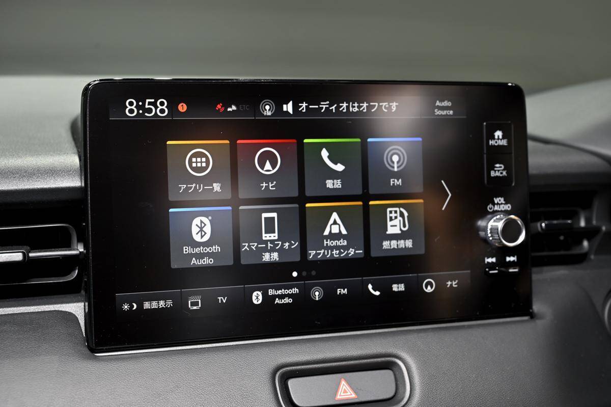 ドアが開かない！　LINEの名前を公開！　便利すぎる「クルマのコネクト機能」に潜むワナ