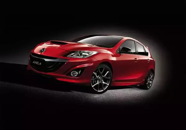 「バカッ速の超絶性能！　なのに一部マニアにしかウケず「消えた」激辛ハッチバック３台」の画像