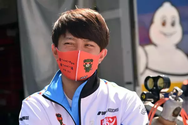 「値段は高級住宅並！　燃費はGT500より悪い！　スーパーGTのGT300に参戦する「GRスープラ」のもの凄い中身」の画像