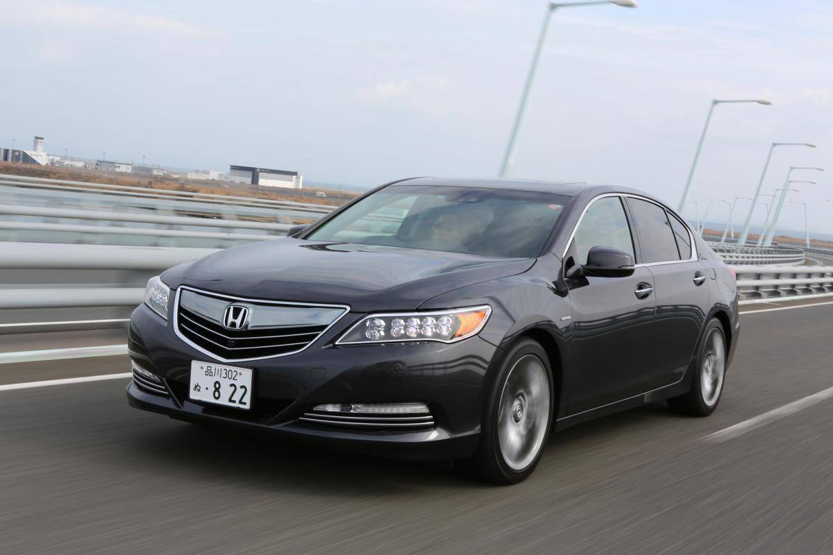 衝撃のハイパフォーマンスが激安で買える！　庶民でも手が出せる「バカッ速」なのに「安い」中古車４選