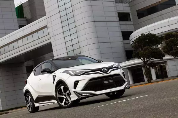 「全開の「男臭さ」を消すのがコツ！　女子にもすすめたい「イカツ系」クルマ５台と「女子感」を演出する方法」の画像