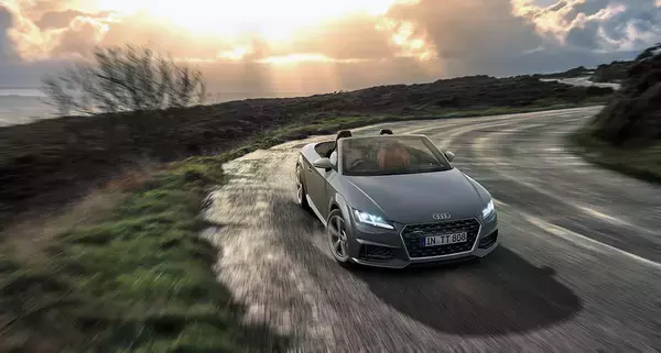 「GR！　ニスモ！　モデューロX！　「儲からない」のに突如国産メーカーが「走り」にこだわるワケ」の画像