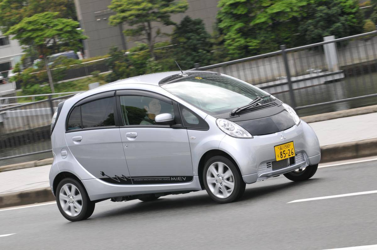 電動化時代のいまこそ「売り時」じゃないの？　三菱i-MiEVが消えたワケ