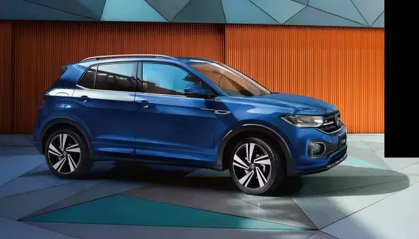 フォルクスワーゲンT-CrossにスポーティなR-Lineが追加！　スポーティさと安全性を両立