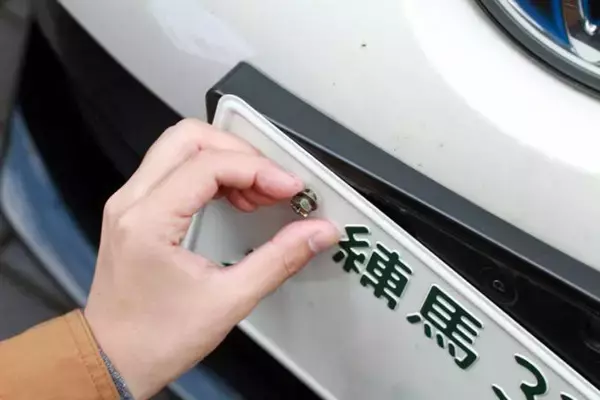 「オーナーの「無防備さ」がクルマの盗難を招く！　いますぐ実行すべき「盗難対策」７つ」の画像