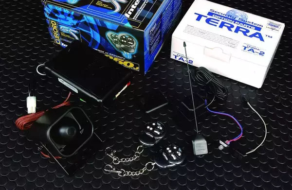 「オーナーの「無防備さ」がクルマの盗難を招く！　いますぐ実行すべき「盗難対策」７つ」の画像