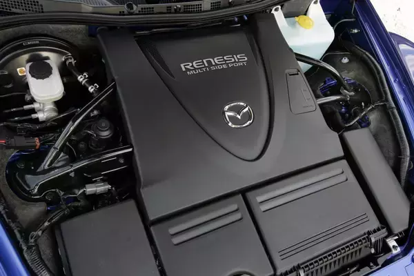 「ファンはいたのに現実は厳しかった！　「法規制」の強化で「存続」できなかった名車７台」の画像