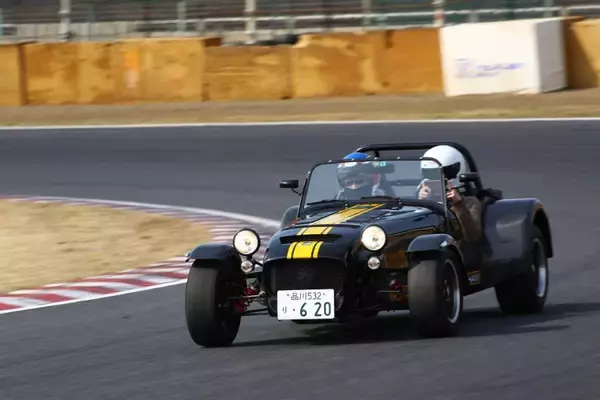 「走る以外に何もできない！　人生に飽きたら試してほしい「実用性皆無」の「キワモノ」趣味カー４選」の画像