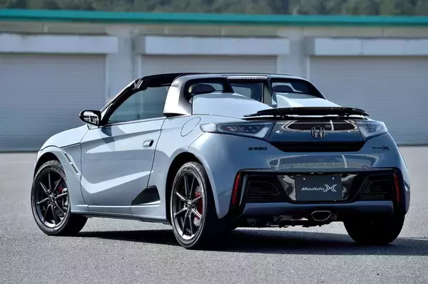 「走る以外に何もできない！　人生に飽きたら試してほしい「実用性皆無」の「キワモノ」趣味カー４選」の画像