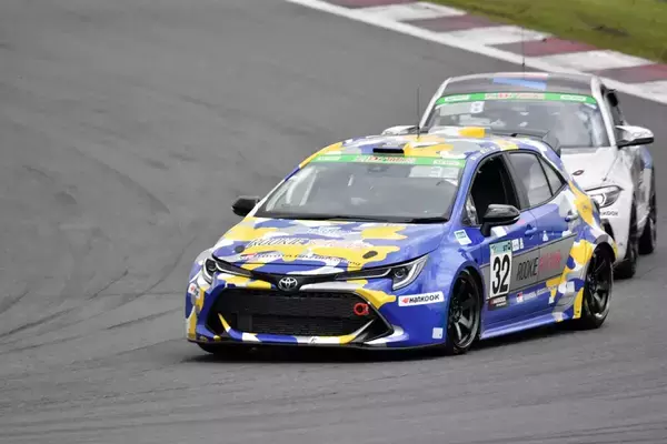 「「燃費」や「重量」が課題！　24時間レースを戦った「水素カローラ」の気になる戦闘力」の画像