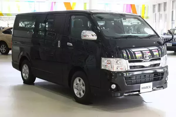 「残念すぎる「２番手」！　クルマとしては「負けてない」のにトップに立てない国産車５選」の画像