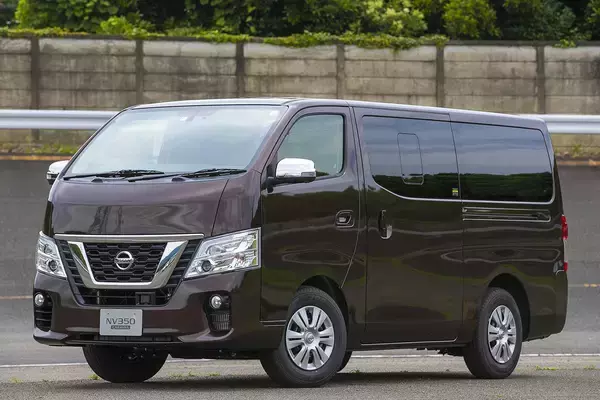 「残念すぎる「２番手」！　クルマとしては「負けてない」のにトップに立てない国産車５選」の画像