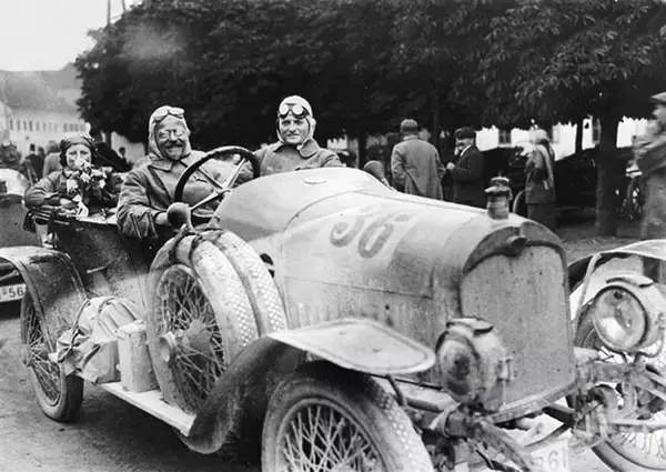 「【2021最新版】アウディの現行SUV“Qシリーズ”全5車種をご紹介　編集部のおすすめはコレだ！」の画像