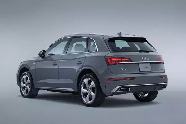 「【2021最新版】アウディの現行SUV“Qシリーズ”全5車種をご紹介　編集部のおすすめはコレだ！」の画像