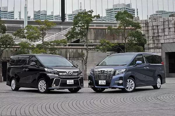 「かつてはオデッセイやウィッシュがバカ売れしたのにナゼ？　「非スライドドア」ミニバンが消えたワケ」の画像