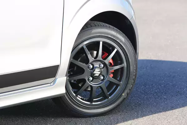 「優等生だらけのいまでも「乗り手」を選ぶ「クセモノ」！　恋人になれればドハマリする「人見知り」系クルマ５選」の画像