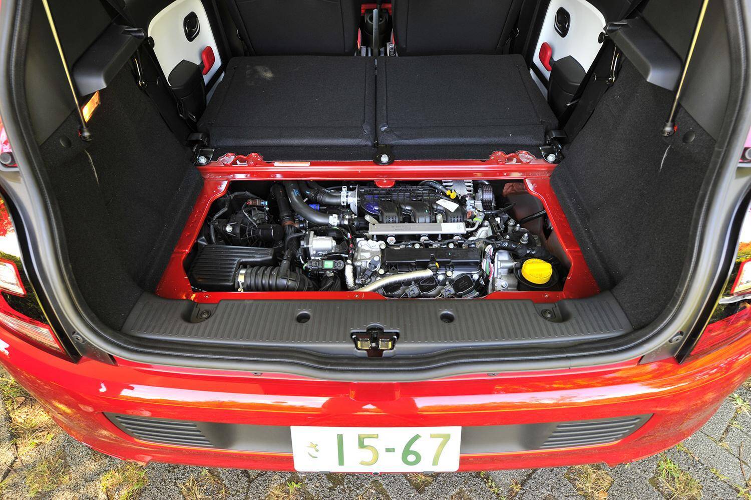 優等生だらけのいまでも「乗り手」を選ぶ「クセモノ」！　恋人になれればドハマリする「人見知り」系クルマ５選