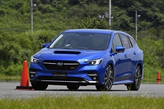 「深海」「サーキット」「めまい」！　由来もさまざまな「青」が印象的なクルマ５選