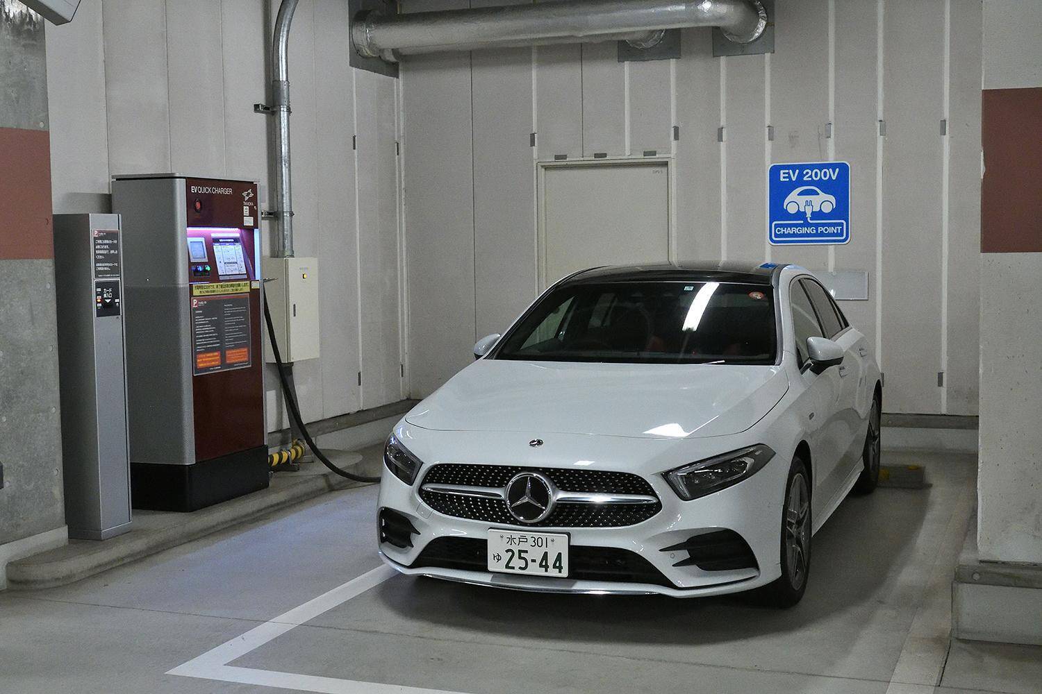 【試乗】EV走行もスポーティな走りもOK！　PHEVのメルセデス・ベンツA 250 eは急速充電も対応で死角ナシ