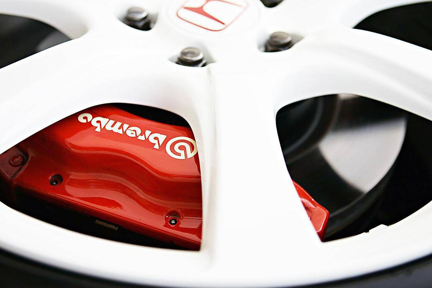 ビル足！　モモステ！　F1タービン！　「ピクッと反応」したらクルマ好き確定の超一流パーツブランド６選