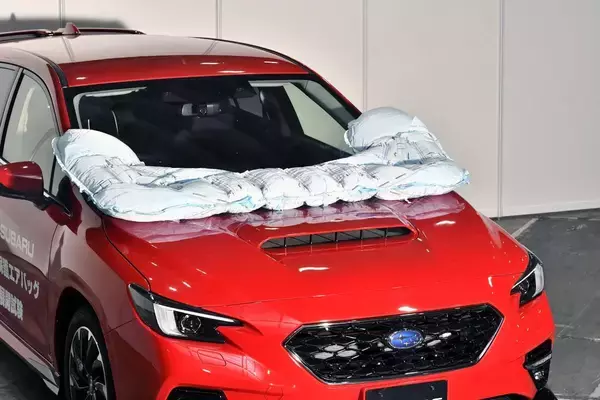 「ブッチギリの首位！　JNCAPファイブスター大賞を受賞したレヴォーグの「凄さ」とは」の画像