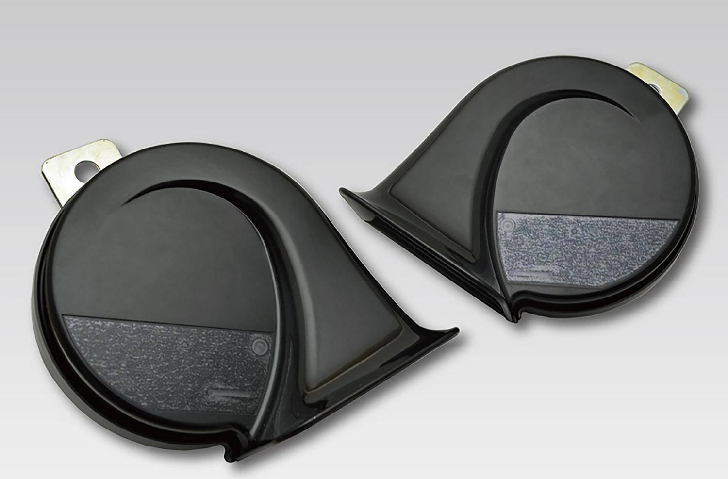 安いクルマは安っぽい音？　クルマによって「ホーン」の音色が大きく異なるワケ