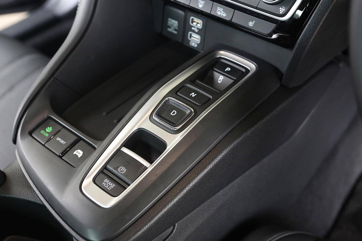 運転の「恐怖」も「面倒くささ」もおさらば！　圧倒的に「使える」イマドキ先進装備10選