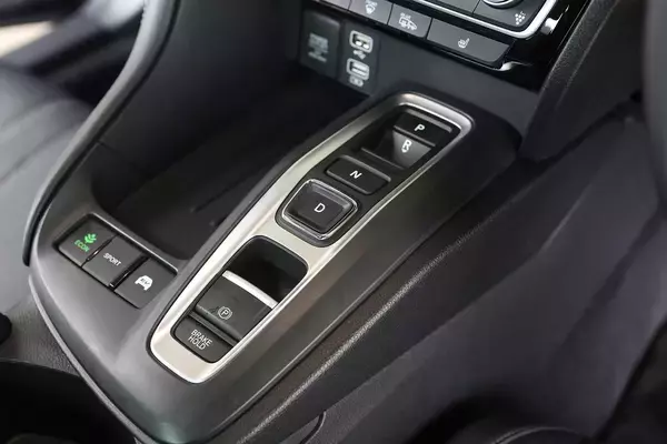 「運転の「恐怖」も「面倒くささ」もおさらば！　圧倒的に「使える」イマドキ先進装備10選」の画像