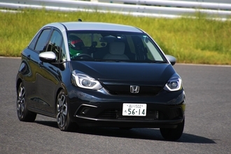 運転の「恐怖」も「面倒くささ」もおさらば！　圧倒的に「使える」イマドキ先進装備10選