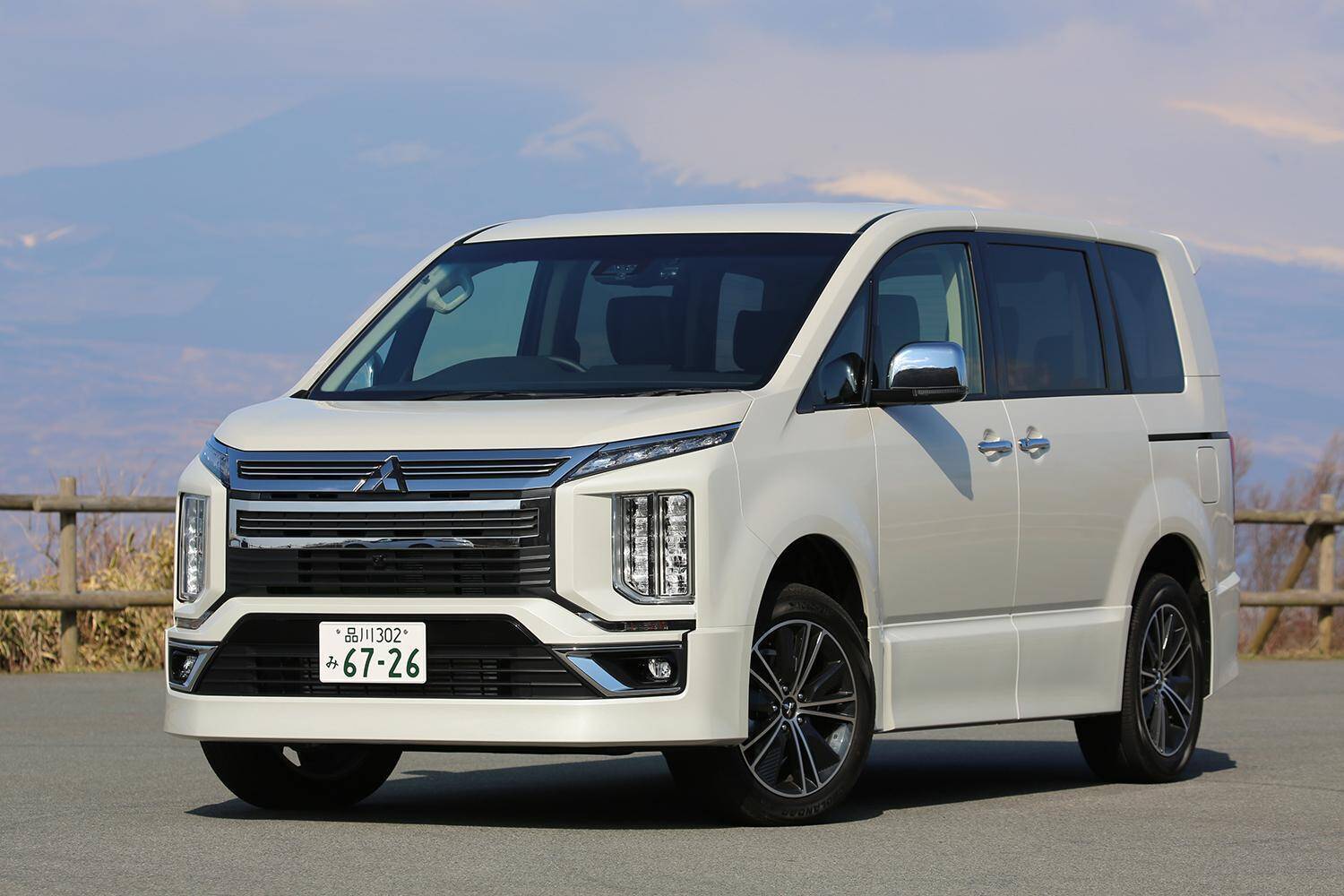 明暗クッキリ！　別モデルの如く「大胆イメチェン」を行った５車種の顛末