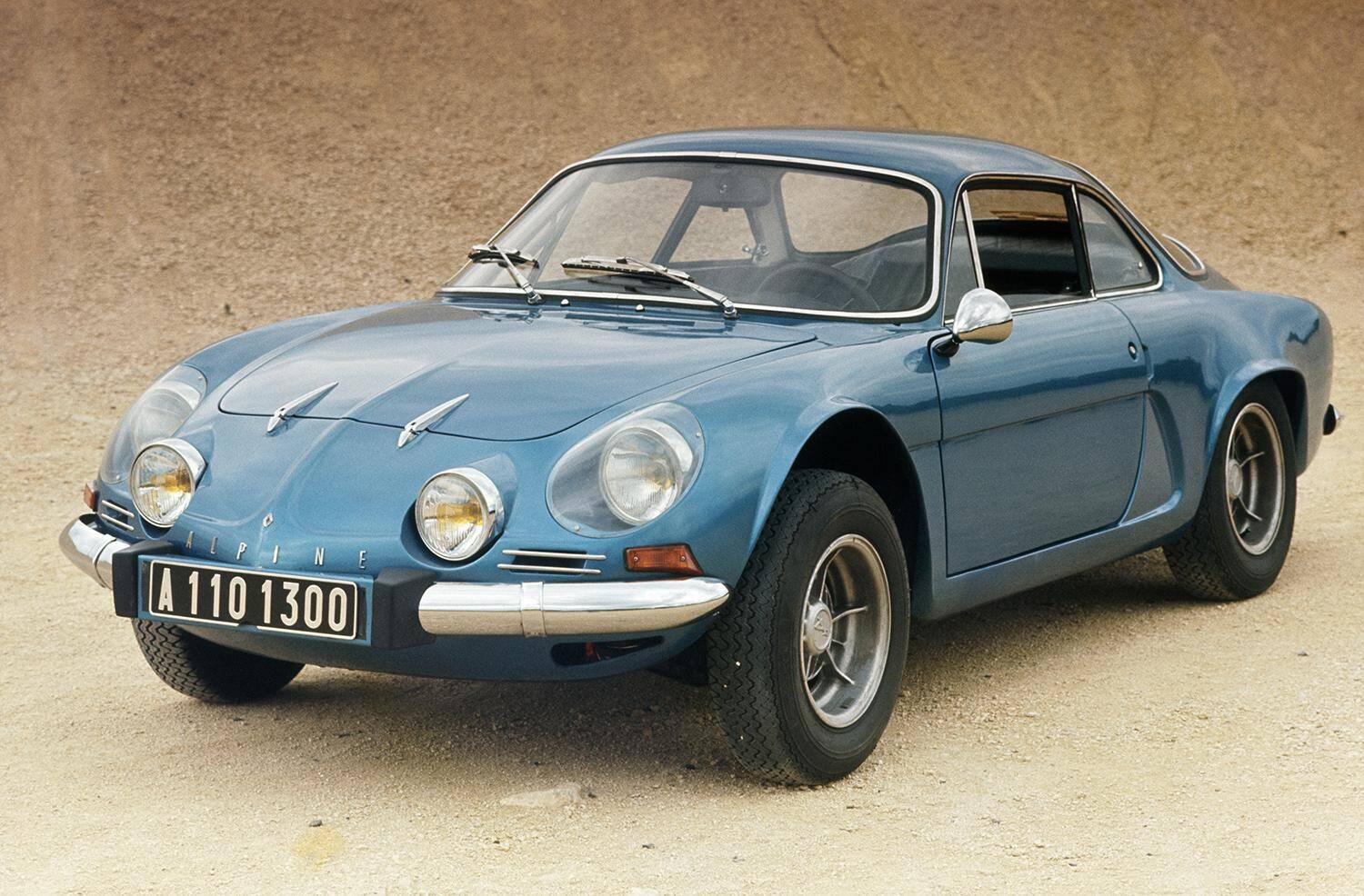 ミニに500にNSX！　昔の名車の名を引き継ぐリバイバル車はドコを引き継ぎ何が違うのか？