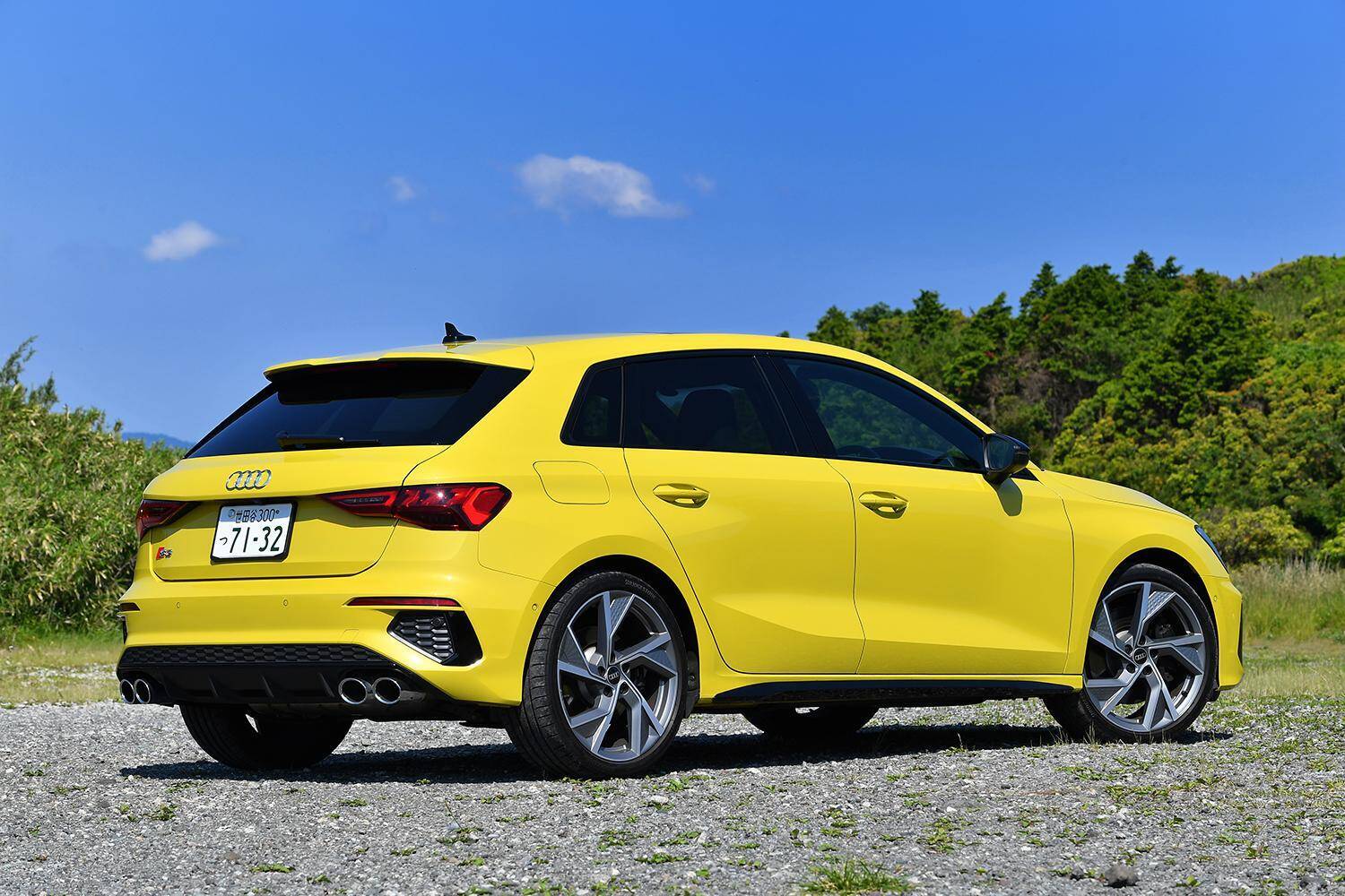 【試乗】次元の高さを見せつけられた！　新型アウディA3の「偉大なるベーシック」と「スポーツカーばり」のS3