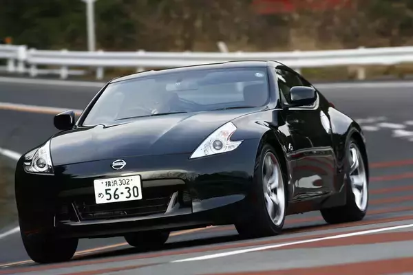 「やっぱりクルマはFRでしょ！　いま思う存分イジって走りたい人が選ぶべきクルマ４選」の画像