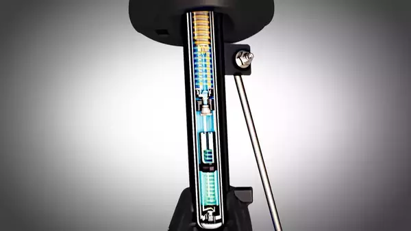 「キワものマニア御用達「だった」シトロエン！　突如「日本の一般人でも乗れる」自動車メーカーになったワケ」の画像