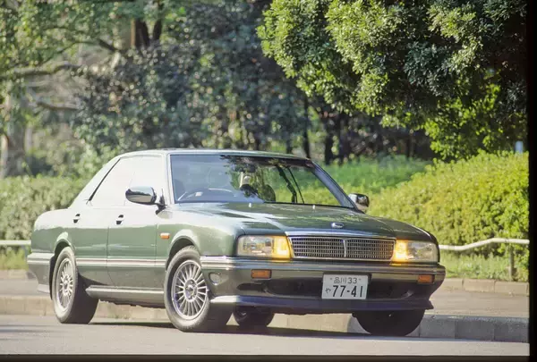 「スカイラインもだけどセダンを諦めないで！　かつて日産が生み出した「それ以外」の名セダン３選」の画像