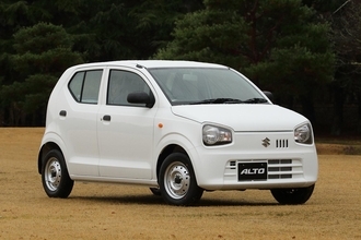 腕１本で勝負の「超簡素」っぷり！　このご時世に「先進装備」が備わらない「アナログ国産車」３台