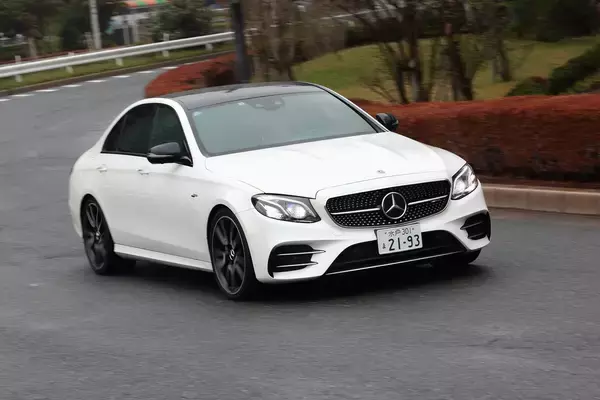 「消滅の危機でさまよえるクラウンユーザーはどうする？　メシアになれそうなクルマ３台＋α」の画像